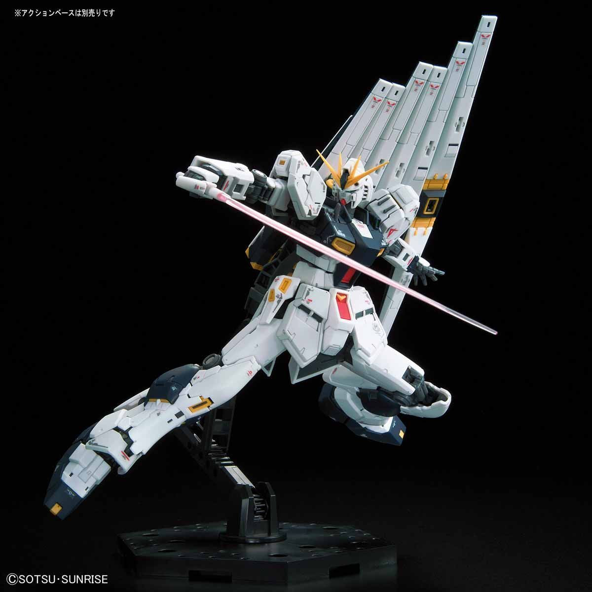 Bandai RG 1/144 Nu GUNDAM RX-93 Plastic Model Kit