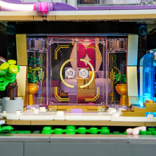 Lumibricks 17013 Cyberpunk Neoncity – Neon Elite Lounge Building Blocks with LED Lights | 2167 Pieces