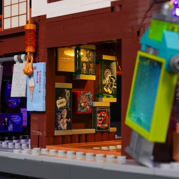 Lumibricks 17015 Cyberpunk Neoncity – Manga Shop Building Blocks with LED Lights | 1699 Pieces