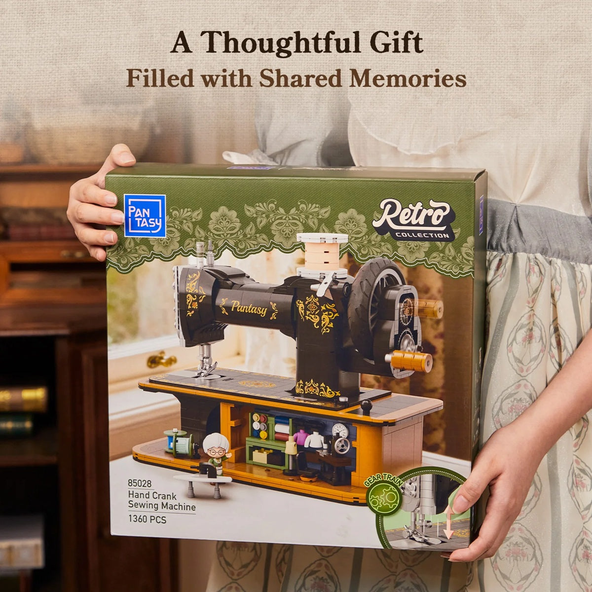 Pantasy 85028 Retro Hand Crank Sewing Machine