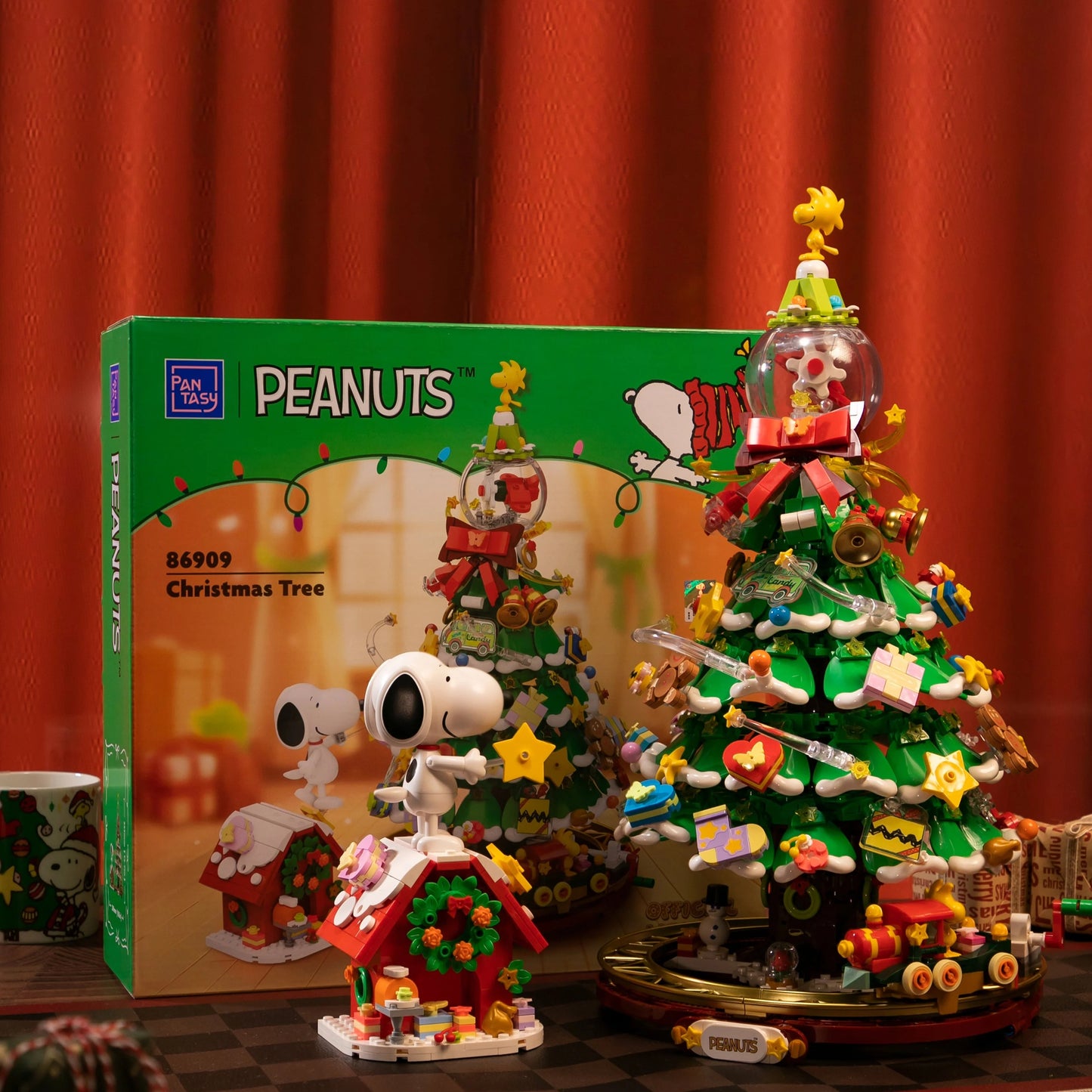 Pantasy 86909 Peanuts - Snoopy's Christmas Tree
