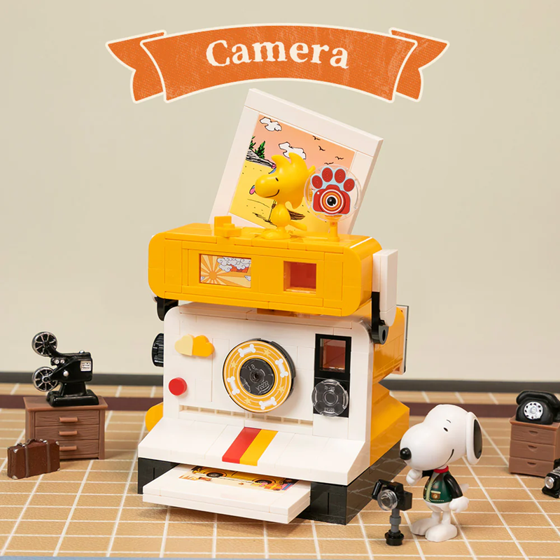Pantasy 86915 Peanuts Snoopy Camera