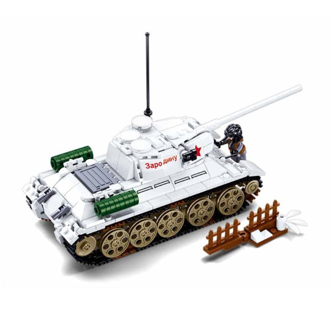 Sluban B0978 Battle of Budapest T34-35 Medium Heavy Tank with 2 Minifigures