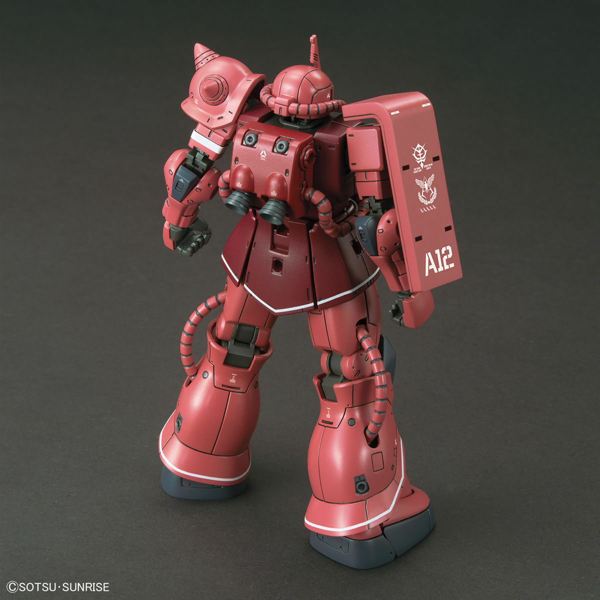 Bandai HG 1/144 MS-06S ZAKU II PRINCIPALITY OF ZEON CHAR AZNABLE’S MOBILE SUIT Red Comet Ver.