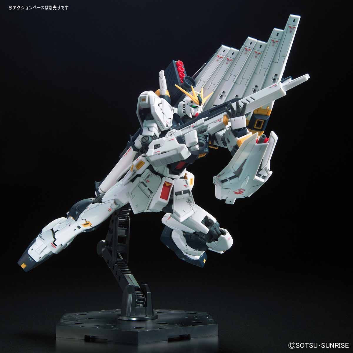 Bandai RG 1/144 Nu GUNDAM RX-93 Plastic Model Kit