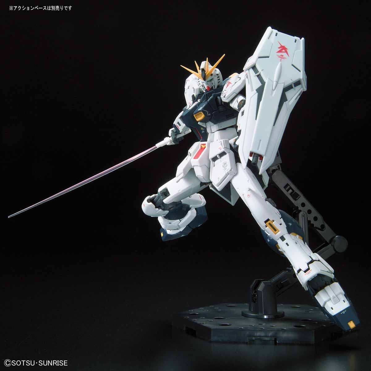 Bandai RG 1/144 Nu GUNDAM RX-93 Plastic Model Kit