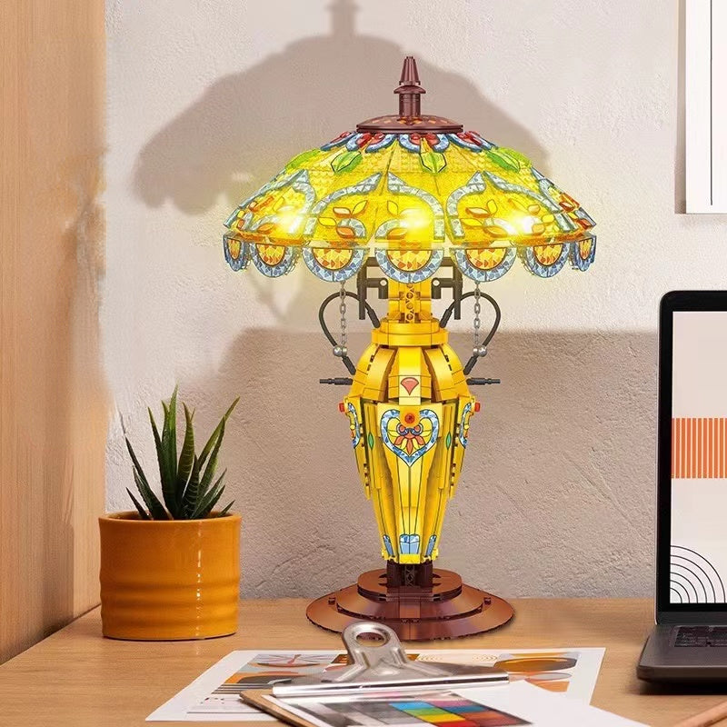 Jiestar JJ9081 Retro Table Lamp with LED Light