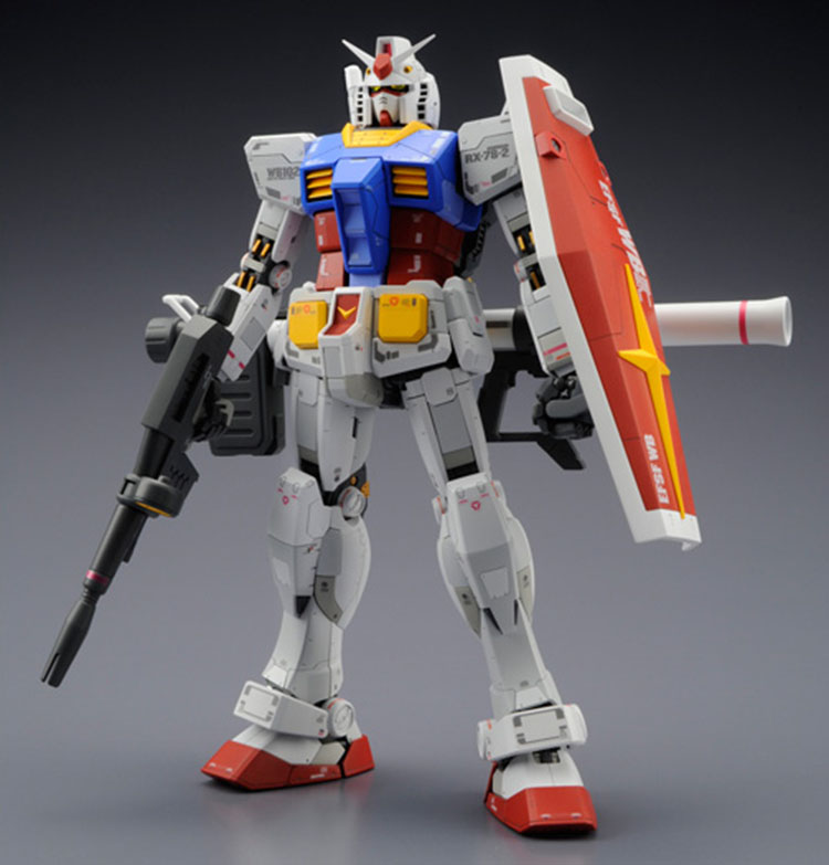 Bandai MG 1/100 RX-78-2 Gundam 3.0 Model Kit