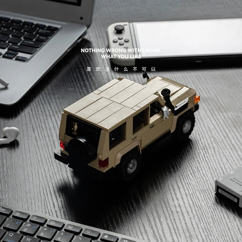 PowerBuild PB8850 Toyota Land Cruiser LC78 4WD Building Blocks Model Kit