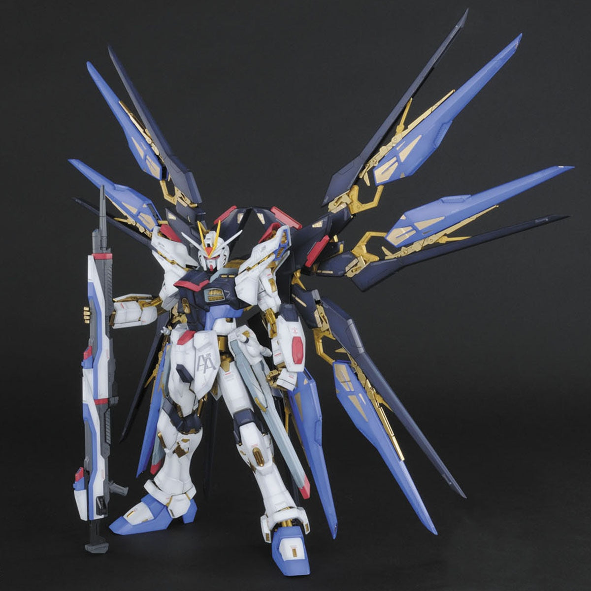 Bandai PG 1/60 Strike Freedom Gundam Model Kit